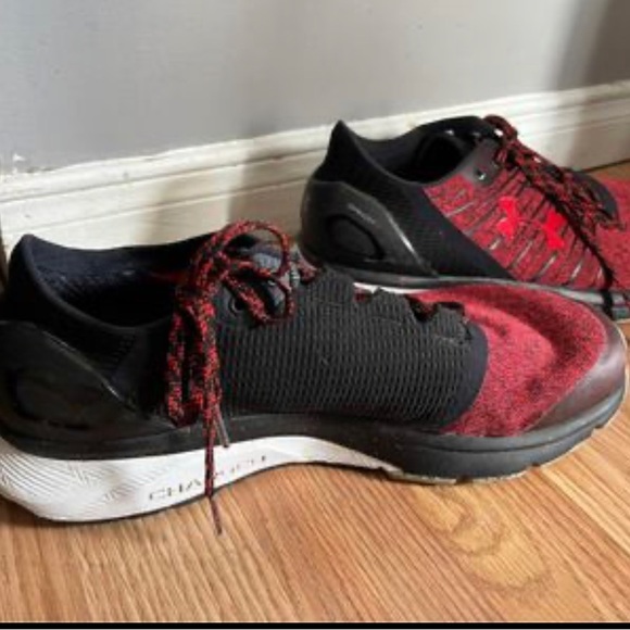 Men’s size 10.5 under armour shoes - Picture 2 of 6